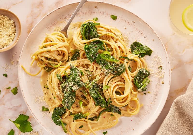 Vegane Spaghetti &amp;quot;Carbonara&amp;quot; mit Spinat von dmBio | dm.de
