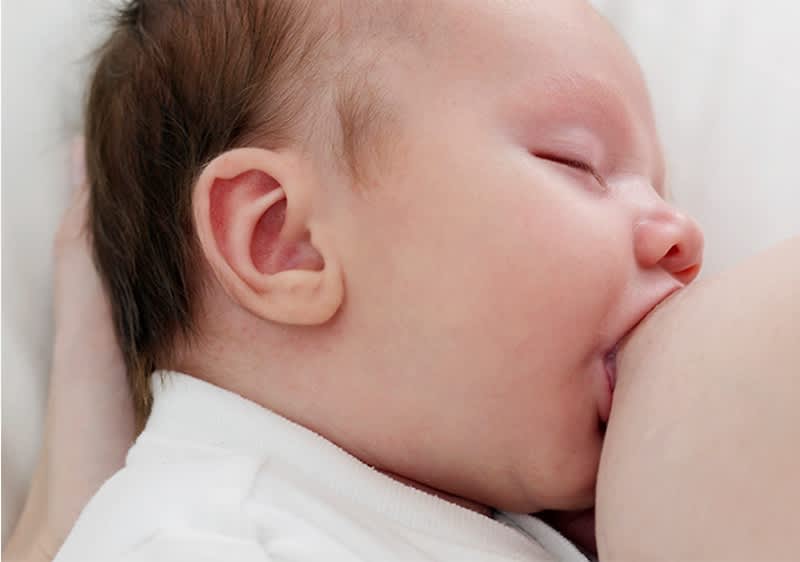 Die Entwicklung Von Ihrem Baby Im 4 Monat Dm De