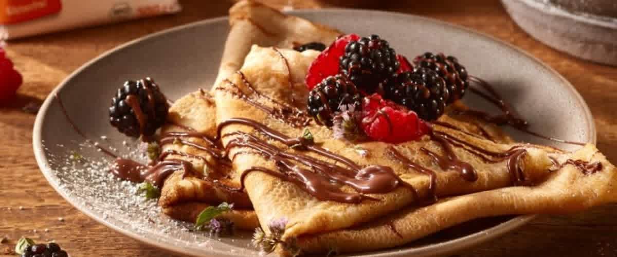 Buchweizencrêpe mit Haselnusscreme Rezept | dm.at