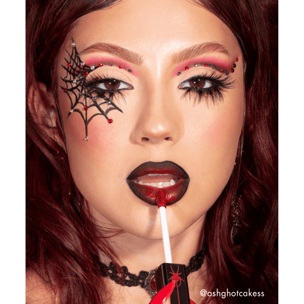 Milani Halloween "Black Widow" look dm Hrvatska