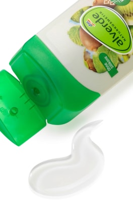 alverde NATURKOSMETIK Shampoo Volumen Kick BioKiwi, BioApfelminze