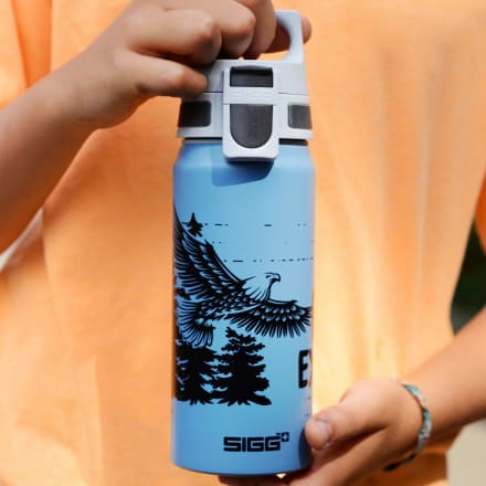 CYGMRFH Capybara Trinkflasche Kinder 600ml - Auslaufsicher Mit Sauger & DIY Deko