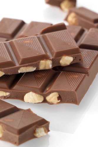 Schokolade, Vollmilch Schokolade ganze 20 100 %, Haselnuss g