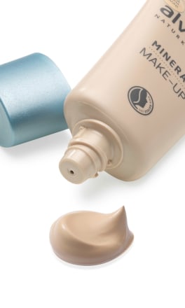Alverde Naturkosmetik Mineral Tekuci Puder 08 30 Ml Dm Hr